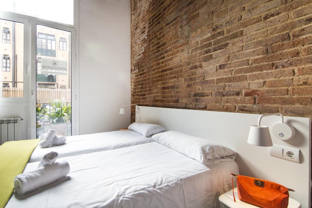 Happy People Plaza Espana Apartment Barcelona